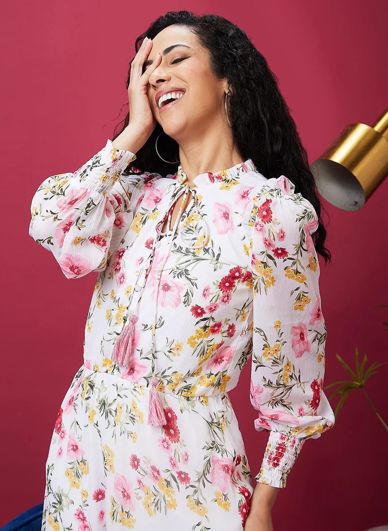 جلو باص فستان ماكسي نسائي مطبوع بالزهور بياقة مربوطة وتفاصيل مجمعة